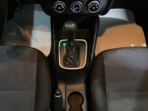 TaksitliOto.Net | 2.El Fiat Egea Sedan 1.6 MultiJet Easy DCT | Otomatik & Dizel | Beyaz | İzmir.2el 2022 Dizel Otomatik Fiat Egea Beyaz Gürel Tasarım Aksesuar Otomotiv San. Tic. Ltd. Şti.