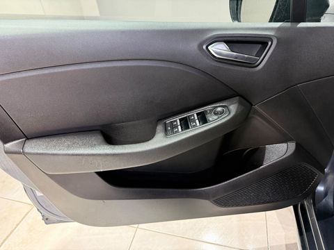 2020 Benzin Otomatik Renault Clio Gri Gürel Tasarım Aksesuar Otomotiv San. Tic. Ltd. Şti.