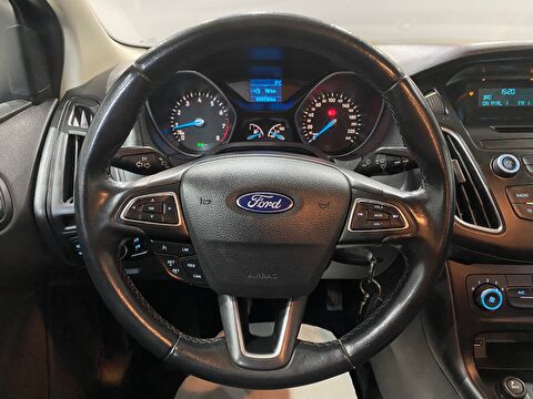 2016 Benzin Manuel Ford Focus Gri Gürel Tasarım Aksesuar Otomotiv San. Tic. Ltd. Şti.