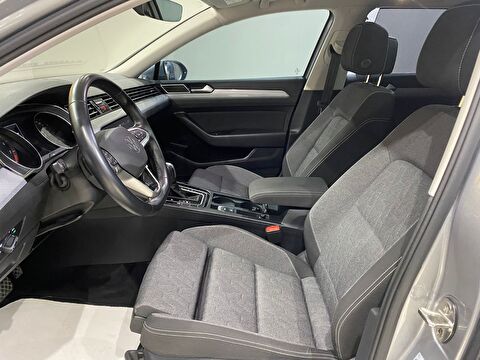 2023 Benzin Otomatik Volkswagen Passat Gri Gürel Tasarım Aksesuar Otomotiv San. Tic. Ltd. Şti.