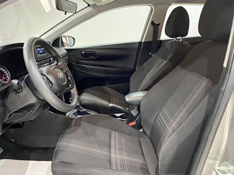 2022 Benzin Otomatik Hyundai Bayon Gri Gürel Tasarım Aksesuar Otomotiv San. Tic. Ltd. Şti.