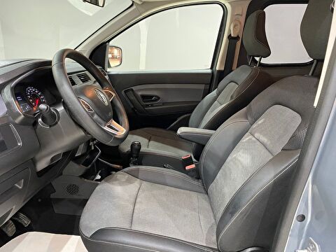 2024 Dizel Manuel Renault Express Gri Gürel Tasarım Aksesuar Otomotiv San. Tic. Ltd. Şti.