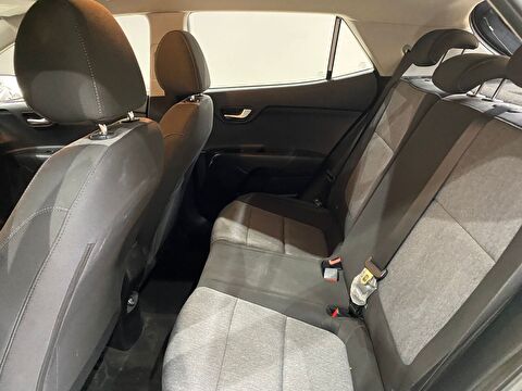 2023 Benzin Otomatik Kia Stonic Gri Gürel Tasarım Aksesuar Otomotiv San. Tic. Ltd. Şti.