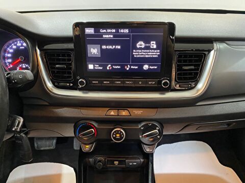 2023 Benzin Otomatik Kia Stonic Gri Gürel Tasarım Aksesuar Otomotiv San. Tic. Ltd. Şti.