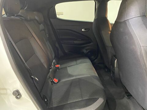 2024 Benzin Otomatik Nissan Juke Beyaz Gürel Tasarım Aksesuar Otomotiv San. Tic. Ltd. Şti.