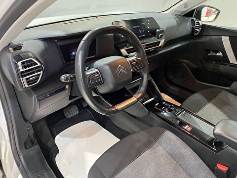 2023 Benzin Otomatik Citroen C4 X Beyaz Gürel Tasarım Aksesuar Otomotiv San. Tic. Ltd. Şti.