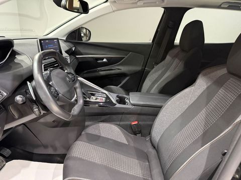 2022 Dizel Otomatik Peugeot 3008 Siyah Gürel Tasarım Aksesuar Otomotiv San. Tic. Ltd. Şti.