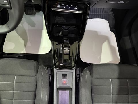 2026 Hybrid Otomatik Citroen C3 AirCross Yeşil Gürel Tasarım Aksesuar Otomotiv San. Tic. Ltd. Şti.