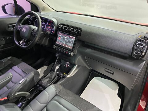 TaksitliOto.Net | 2.El Citroen C3 AirCross SUV 1.2 PureTech S&S Shine Çift Renk EAT6 | Otomatik & Benzin | Kırmızı | İzmir.2el 2023 Benzin Otomatik Citroen C3 AirCross Kırmızı Gürel Tasarım Aksesuar Otomotiv San. Tic. Ltd. Şti.