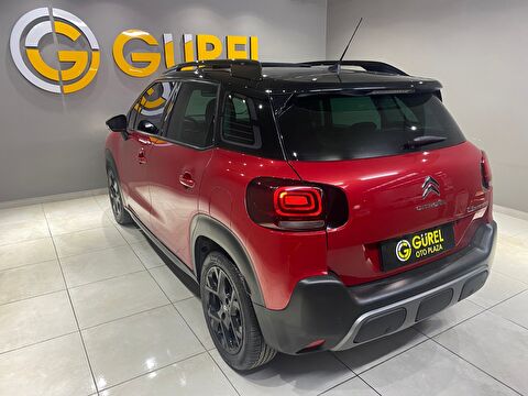 TaksitliOto.Net | 2.El Citroen C3 AirCross SUV 1.2 PureTech S&S Shine Çift Renk EAT6 | Otomatik & Benzin | Kırmızı | İzmir.2el 2023 Benzin Otomatik Citroen C3 AirCross Kırmızı Gürel Tasarım Aksesuar Otomotiv San. Tic. Ltd. Şti.
