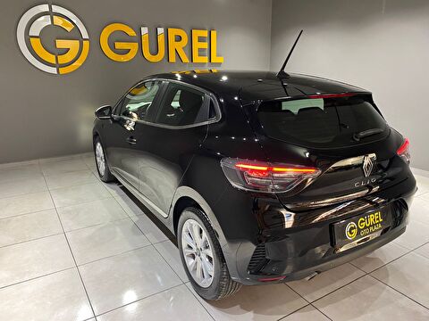 2024 Benzin Otomatik Renault Clio Siyah Gürel Tasarım Aksesuar Otomotiv San. Tic. Ltd. Şti.