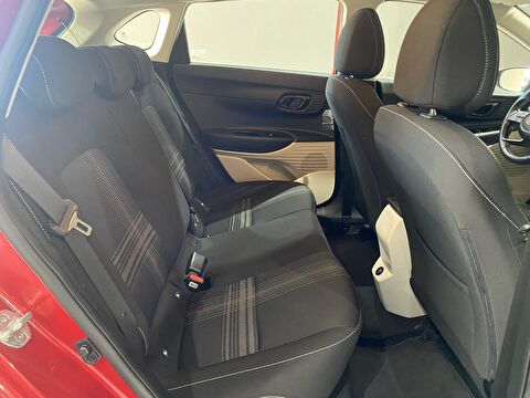2022 Benzin Otomatik Hyundai i20 Kırmızı Gürel Tasarım Aksesuar Otomotiv San. Tic. Ltd. Şti.