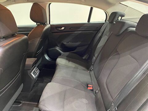 2023 Benzin Otomatik Renault Megane Beyaz Gürel Tasarım Aksesuar Otomotiv San. Tic. Ltd. Şti.