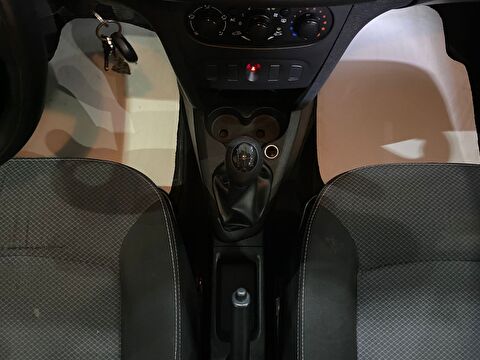 2013 Benzin Manuel Renault Symbol Beyaz Gürel Tasarım Aksesuar Otomotiv San. Tic. Ltd. Şti.