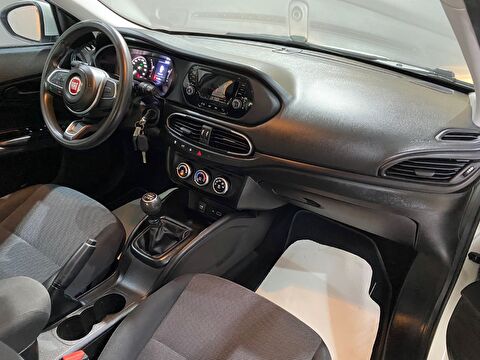 2021 Benzin Manuel Fiat Egea Beyaz Gürel Tasarım Aksesuar Otomotiv San. Tic. Ltd. Şti.