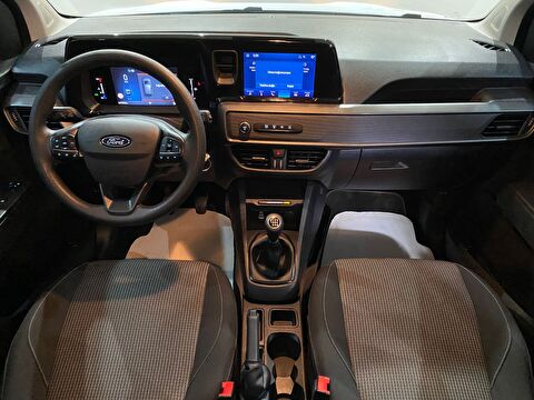 2024 Dizel Manuel Ford Tourneo Courier Beyaz Gürel Tasarım Aksesuar Otomotiv San. Tic. Ltd. Şti.