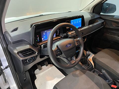 2024 Dizel Manuel Ford Tourneo Courier Beyaz Gürel Tasarım Aksesuar Otomotiv San. Tic. Ltd. Şti.