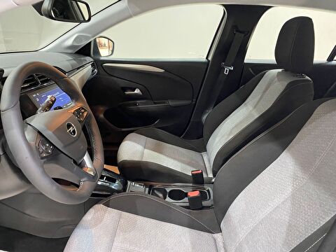 2025 Benzin Otomatik Opel Corsa Gümüş Gri Gürel Tasarım Aksesuar Otomotiv San. Tic. Ltd. Şti.