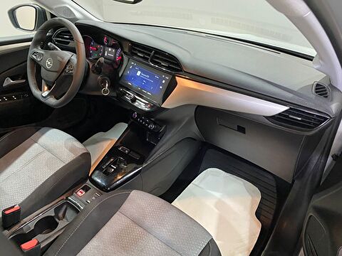 2025 Benzin Otomatik Opel Corsa Gümüş Gri Gürel Tasarım Aksesuar Otomotiv San. Tic. Ltd. Şti.