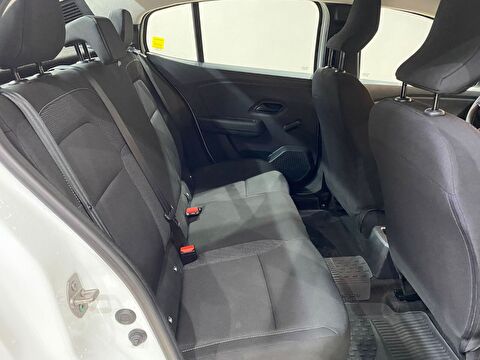 2022 Benzin Otomatik Renault Taliant Beyaz Gürel Tasarım Aksesuar Otomotiv San. Tic. Ltd. Şti.