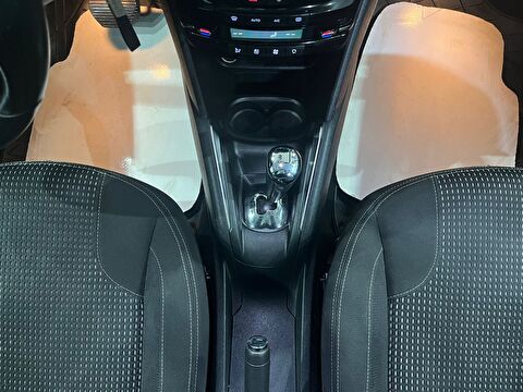 2015 Benzin Otomatik Peugeot 208 Gri Gürel Tasarım Aksesuar Otomotiv San. Tic. Ltd. Şti.
