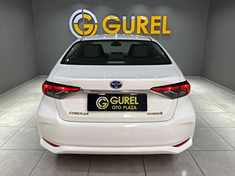 2022 Hybrid Otomatik Toyota Corolla Beyaz Gürel Tasarım Aksesuar Otomotiv San. Tic. Ltd. Şti.