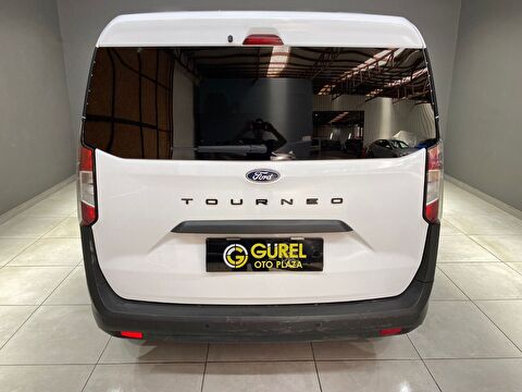 2024 Dizel Manuel Ford Tourneo Courier Beyaz Gürel Tasarım Aksesuar Otomotiv San. Tic. Ltd. Şti.