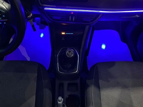 2024 Dizel Manuel Ford Tourneo Courier Beyaz Gürel Tasarım Aksesuar Otomotiv San. Tic. Ltd. Şti.