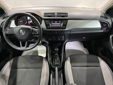 2016 Benzin Otomatik Skoda Fabia Beyaz Gürel Tasarım Aksesuar Otomotiv San. Tic. Ltd. Şti.