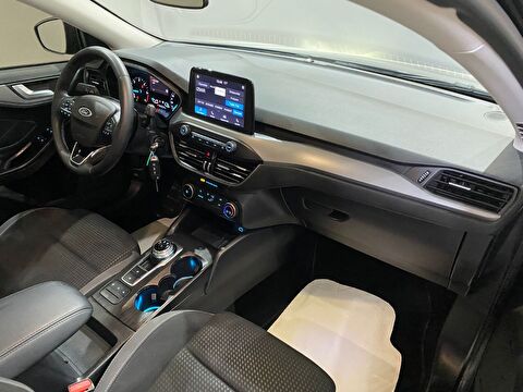 2024 Dizel Otomatik Ford Focus Gri Gürel Tasarım Aksesuar Otomotiv San. Tic. Ltd. Şti.