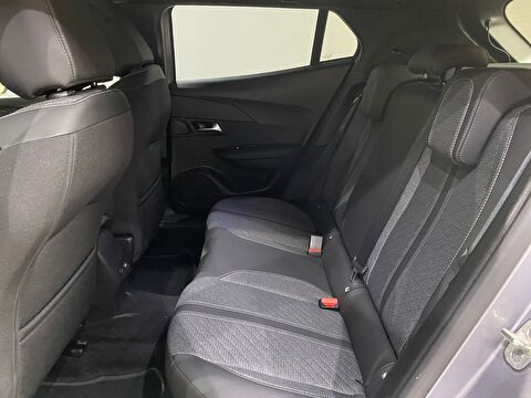 2024 Benzin Otomatik Peugeot 2008 Gri Gürel Tasarım Aksesuar Otomotiv San. Tic. Ltd. Şti.