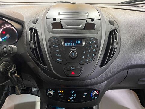 2017 Dizel Manuel Ford Tourneo Courier Journey Beyaz Gürel Tasarım Aksesuar Otomotiv San. Tic. Ltd. Şti.