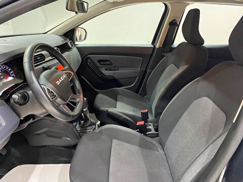 2023 Benzin Otomatik Dacia Duster Gri Gürel Tasarım Aksesuar Otomotiv San. Tic. Ltd. Şti.