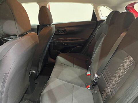 2025 Benzin Otomatik Hyundai i20 Kırmızı Gürel Tasarım Aksesuar Otomotiv San. Tic. Ltd. Şti.