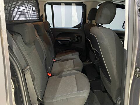 2021 Dizel Manuel Peugeot Rifter Gri Gürel Tasarım Aksesuar Otomotiv San. Tic. Ltd. Şti.