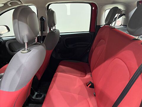2013 Benzin Otomatik Fiat Panda Kırmızı Gürel Tasarım Aksesuar Otomotiv San. Tic. Ltd. Şti.