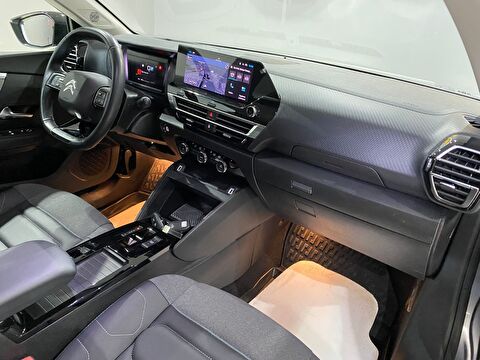 2023 Benzin Otomatik Citroen C4 Gri Gürel Tasarım Aksesuar Otomotiv San. Tic. Ltd. Şti.