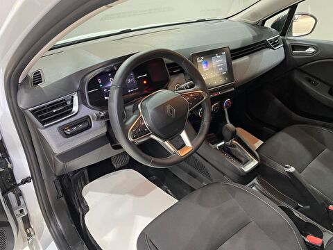 2026 Benzin Otomatik Renault Clio Beyaz Gürel Tasarım Aksesuar Otomotiv San. Tic. Ltd. Şti.