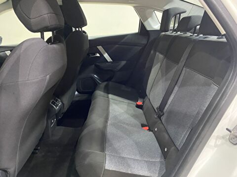 2023 Benzin Otomatik Citroen C4 X Beyaz Gürel Tasarım Aksesuar Otomotiv San. Tic. Ltd. Şti.