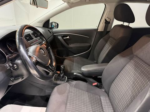 2015 Benzin Manuel Volkswagen Polo Beyaz Gürel Tasarım Aksesuar Otomotiv San. Tic. Ltd. Şti.
