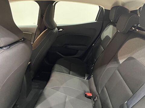 2026 Benzin Otomatik Renault Clio Gri Gürel Tasarım Aksesuar Otomotiv San. Tic. Ltd. Şti.