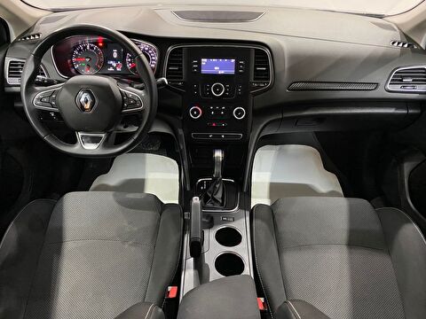TaksitliOto.Net | 2.El Renault Megane Sedan 1.3 TCe Joy EDC | Otomatik & Benzin | Gri | İzmir.2el 2022 Benzin Otomatik Renault Megane Gri Gürel Tasarım Aksesuar Otomotiv San. Tic. Ltd. Şti.