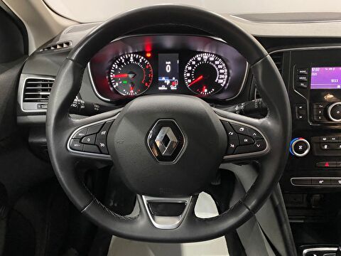 TaksitliOto.Net | 2.El Renault Megane Sedan 1.3 TCe Joy EDC | Otomatik & Benzin | Gri | İzmir.2el 2022 Benzin Otomatik Renault Megane Gri Gürel Tasarım Aksesuar Otomotiv San. Tic. Ltd. Şti.