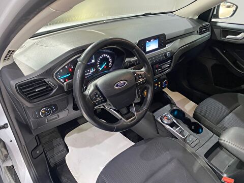 2018 Dizel Otomatik Ford Focus Beyaz Gürel Tasarım Aksesuar Otomotiv San. Tic. Ltd. Şti.