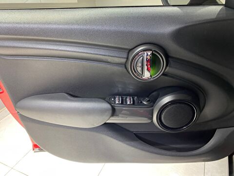 2017 Benzin Otomatik Mini Cooper Kırmızı Gürel Tasarım Aksesuar Otomotiv San. Tic. Ltd. Şti.