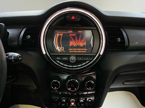 2017 Benzin Otomatik Mini Cooper Kırmızı Gürel Tasarım Aksesuar Otomotiv San. Tic. Ltd. Şti.
