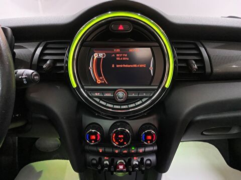 2017 Benzin Otomatik Mini Cooper Kırmızı Gürel Tasarım Aksesuar Otomotiv San. Tic. Ltd. Şti.