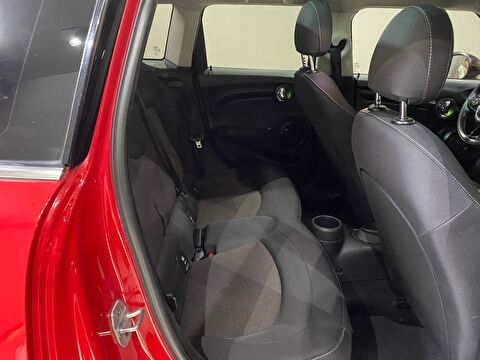 2017 Benzin Otomatik Mini Cooper Kırmızı Gürel Tasarım Aksesuar Otomotiv San. Tic. Ltd. Şti.