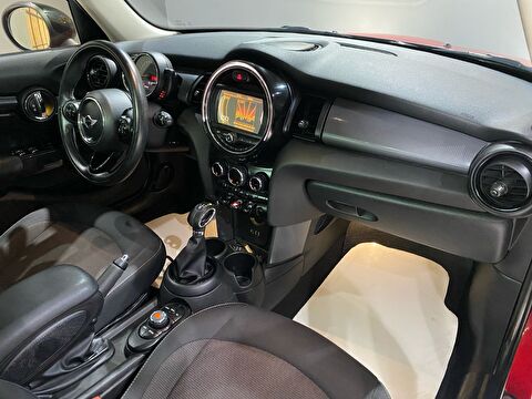 2017 Benzin Otomatik Mini Cooper Kırmızı Gürel Tasarım Aksesuar Otomotiv San. Tic. Ltd. Şti.