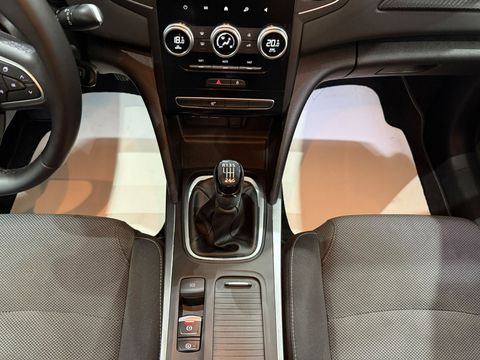 2026 Benzin Manuel RENAULT MEGANE Beyaz Gürel Tasarım Aksesuar Otomotiv San. Tic. Ltd. Şti.